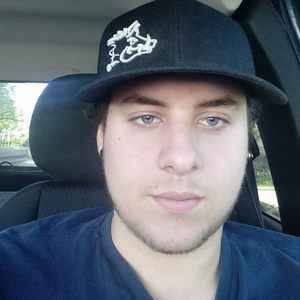 Meet your Posher, Ethan